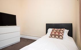 Pebbles Guest House Room 4